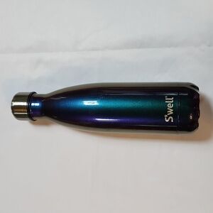 SOLD! Swell 17oz Insulated Water Bottle, Purple Iridescent